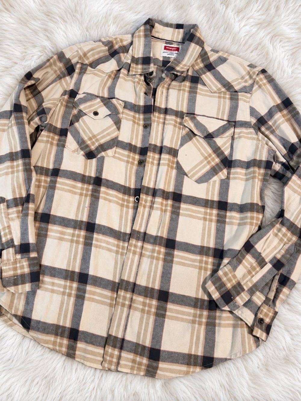 Wrangler Tan and Black Plaid Lightweight Jacket